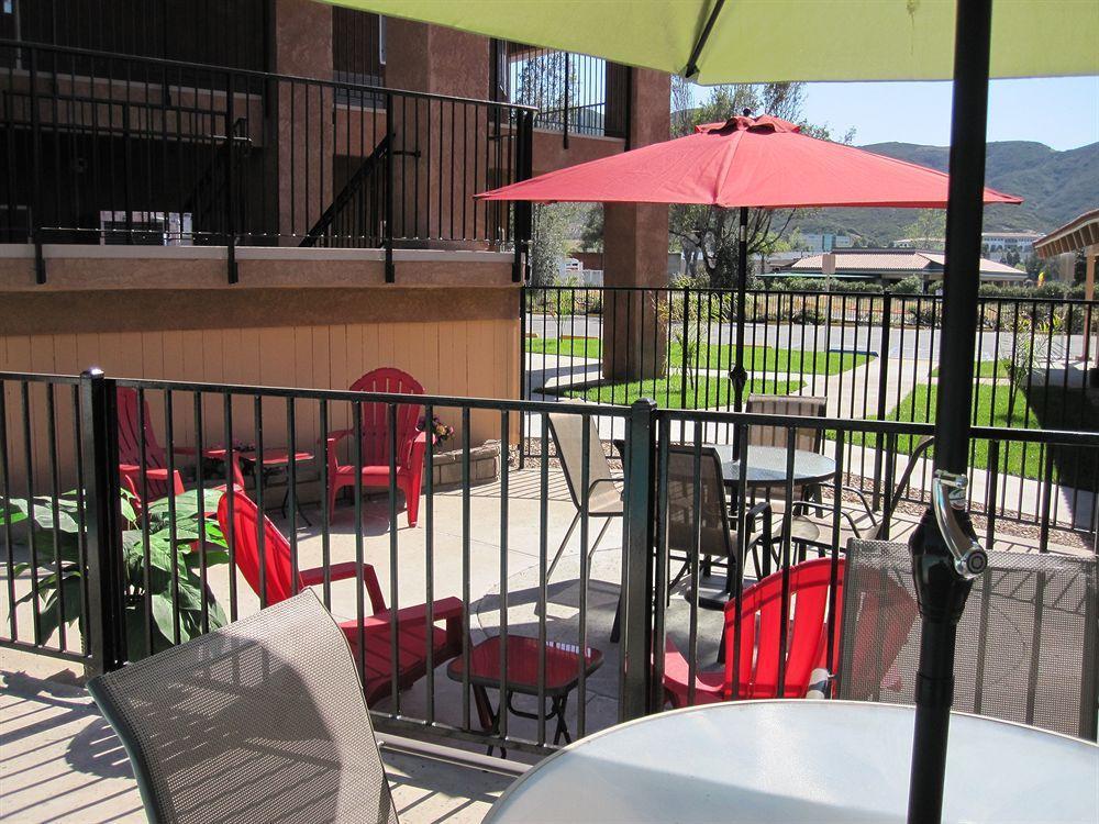 Rancho California Inn Temecula Exterior photo