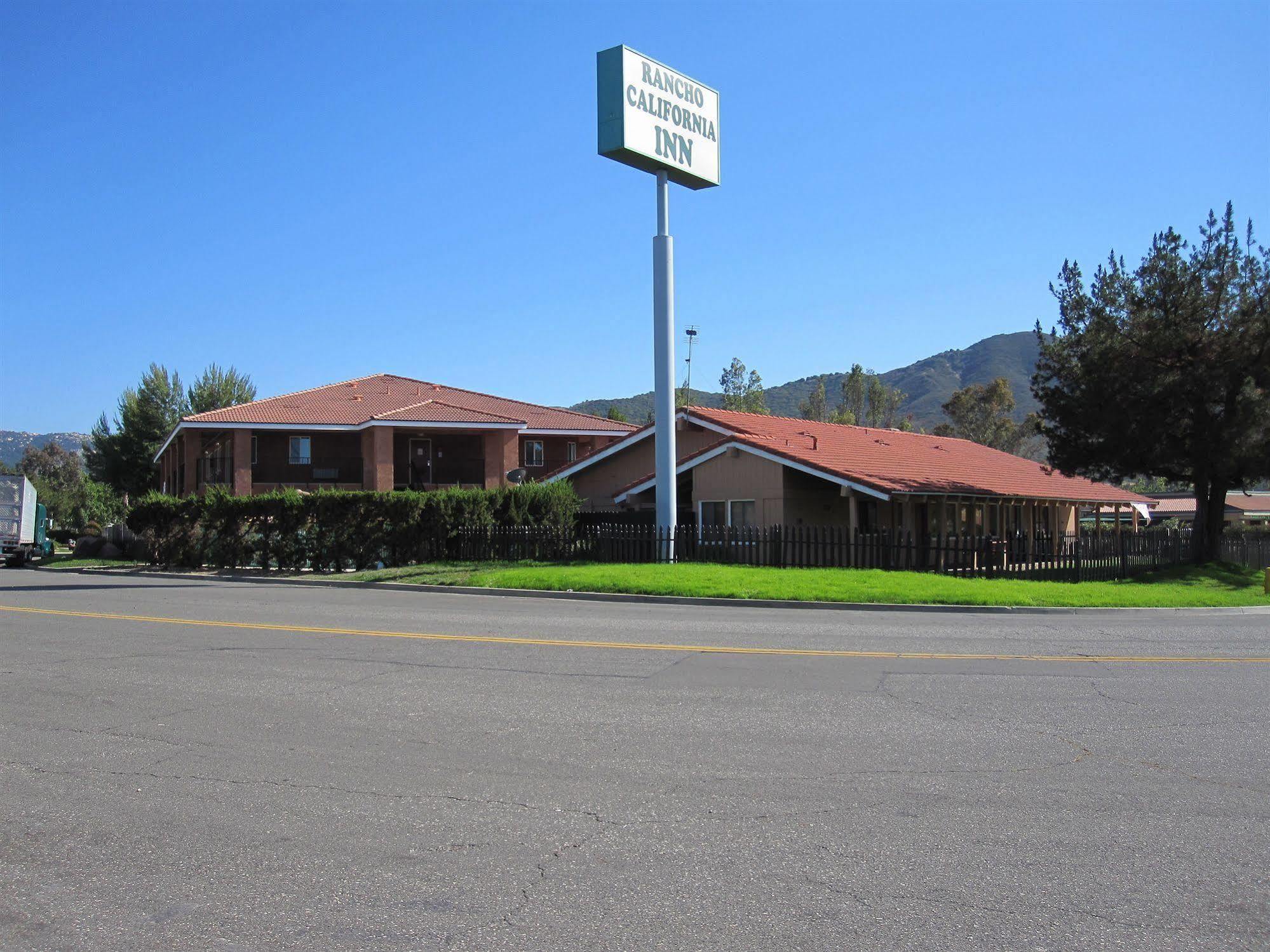 Rancho California Inn Temecula Exterior photo